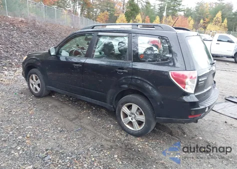 2012 Subaru Forester 2.5X z USA, uszkodzony, nr VIN JF2SHABC6CH452640